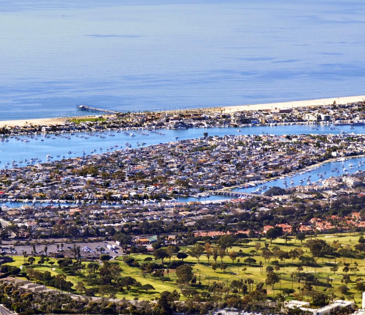Esquire Appliance Repair technician on a service call in Balboa Peninsula